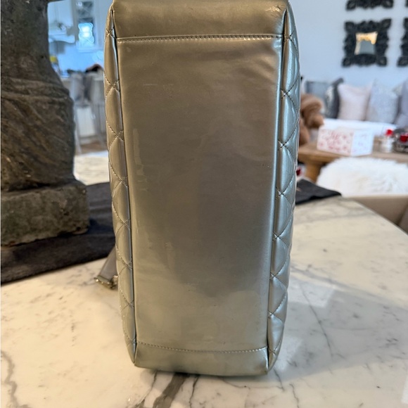 CHANEL Quilted Tote in Silver with Gold Logo - Picture 7 of 9